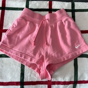 Nike Sportswear Phoenix Fleece High Waisted Shorts